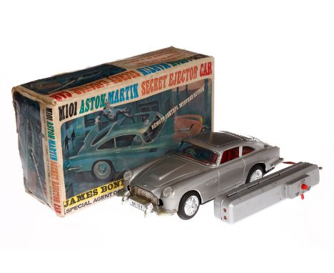 M 101 Aston-Martin Secret Ejector Car, James Bond, Japan, mit 2 Figuren und Fernbedienung, batteriebetrieben, Chrome tw Alter