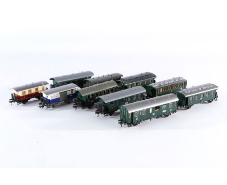 Konv. 10 versch. Fleischmann Personenwagen, Spur H0, Z 3