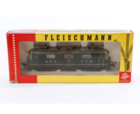 Fleischmann E-Lok ”11156” 1349, Spur H0, grün, Alterungsspuren, im tw besch. OK, Z 2-3