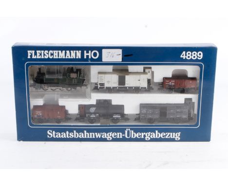 Fleischmann Zugpackung ”Staatsbahnwagen-Übergabezug” 4889, Spur H0, 6-teilig, Alterungsspuren, im leicht besch. OK, Z 2-3