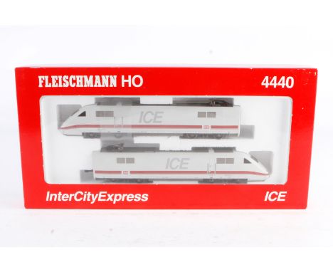 Fleischmann Triebwagen ”ICE” 4440, Spur H0, 2-teilig, Alterungsspuren, OK, Z 2-3