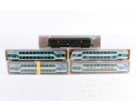 5 Fleischmann Wagen 5087, 5123, 2x 975121 und 975125, Spur H0, Alterungsspuren, je im OK, meist Z 2-3