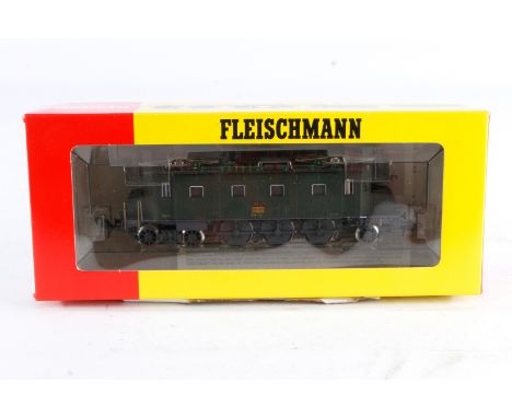 Fleischmann E-Lok ”10647” 4345, Spur H0, grün, Alterungsspuren, OK, Z 2-3