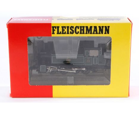 Fleischmann D-Tenderlok ”2560” 4819, Spur H0, grün/schwarz, Alterungsspuren, im leicht besch. OK, Z 2