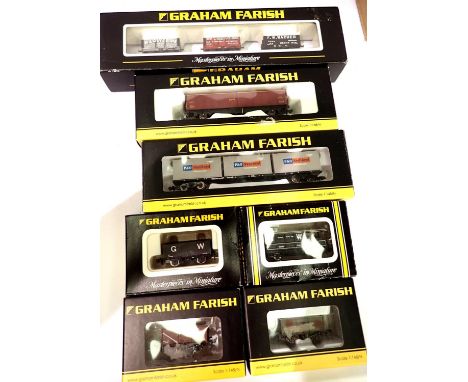 Graham Farish N gauge wagons x7 including Kent 7 plank wagon set, Modelzone exclusive (3 wagons). P&amp;P Group 1 (£14+VAT fo