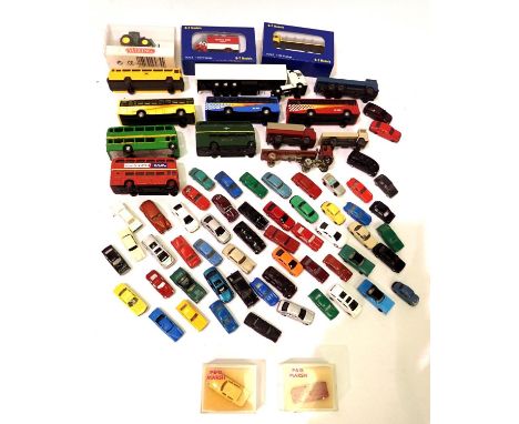 Approximately sixty N gauge vehicles, buses, wagons, cars etc. P&amp;P Group 1 (£14+VAT for the first lot and £1+VAT for subs