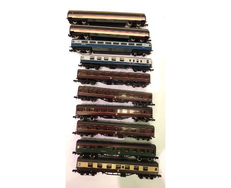 Ten assorted N gauge coaches, Farish, Trix etc, Inter City BR maroon, green chocolate cream, blue grey etc. P&amp;P Group 1 (