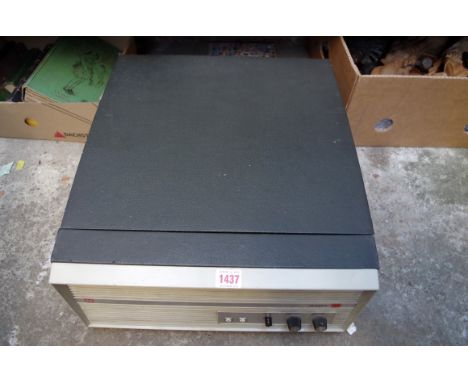 A vintage Murphy record player,&nbsp;type A852G. 