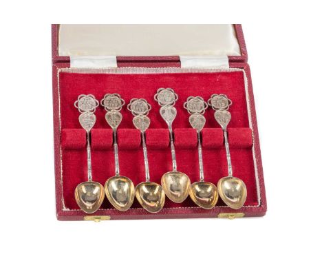 SET OF SIX CHINESE EXPORT SILVER TEASPOONS,late 19th/early 20th century, maker Sincere &amp; Co, the terminals with Chinese c
