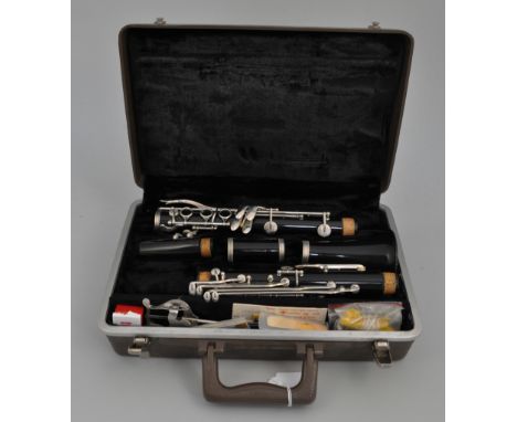 Buescher Aristocrat clarinet, cased.