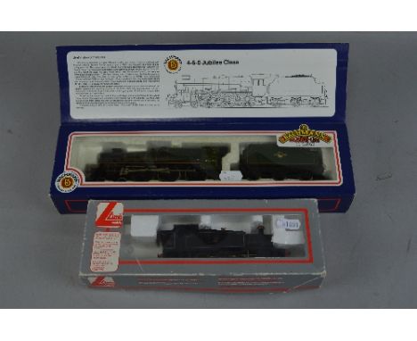 A BOXED BACHMANN OO GAUGE LOCOMOTIVE, Jubilee Class 'Bahamas' No.45596, B.R. green livery (31-153), with a boxed Lima OO gaug