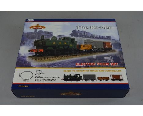A BOXED BACHMANN OO GAUGE 'THE COALER' TRAIN SET, No.30-010, comprising Class 8750 Pannier Tank No.3705, G.W.R. green livery,