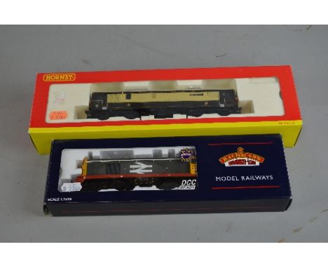 TWO BOXED OO GAUGE LOCOMOTIVES, Bachmann Class 20 No.20 132, Railfreight grey livery, large logo and red stripe (32-030) and 