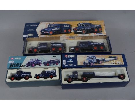 THREE BOXED CORGI CLASSICS HEAVY HAULAGE RANGE PICKFORDS SETS, Two Scammell Contractors, No.17904, Limited Edition complete w