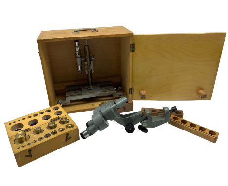 Travelling microscope by Philip Harris, Birmingham in wooden case, binocular microscope by Watson, Barnet with bench clamp an