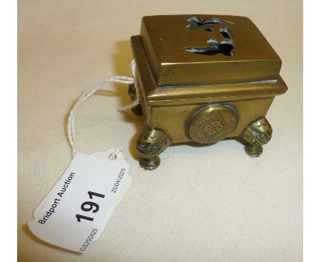 Small Chinese bronze lidded censer or incense burner. With engraved seal type decoration and figural legs. Approx 5.5cm wide 