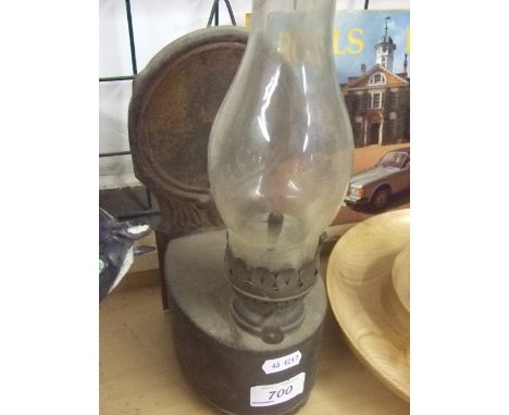 VINTAGE OIL LAMP 