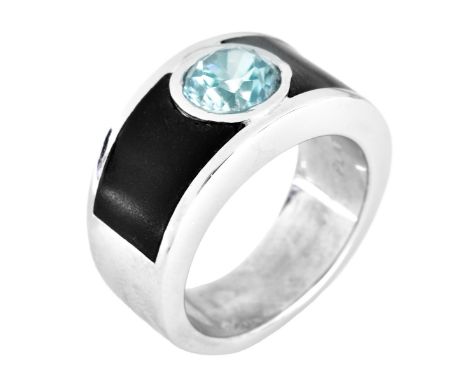 Man's Bernard Parkman Heavy Platinum, Black Coral and Blue Zircon Ring. Stamped Plat, possible signature (rubbed). Ring size 