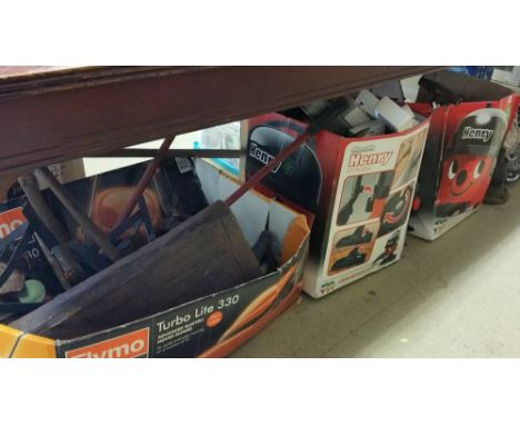 Quantity of tools etc.