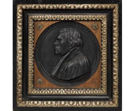   Medaillonbildnis Martin Luther  Medaillonbildnis Martin Luther    Medaillonbildnis Martin Luther    Berliner Eisen, geschwä