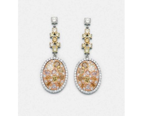   Paar extravagante Fancy-Diamant-Ohrgehänge  Paar extravagante Fancy-Diamant-Ohrgehänge    Paar extravagante Fancy-Diamant-O