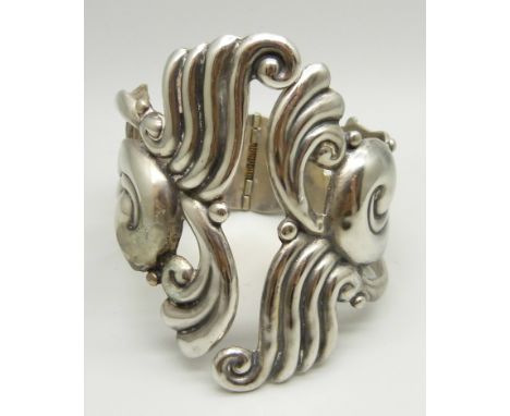 A Mexican Taxco silver bangle, 54g 