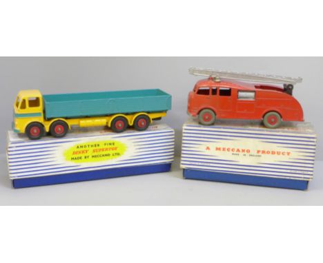 Two Dinky Supertoys die-cast model vehicles, Leyland Octopus Wagon 934 and Fire Engine with extending ladder, 955, both boxed