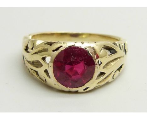 A 14k gold and ruby solitaire ring, a/f, stone scratched, 4.3g, O/P 