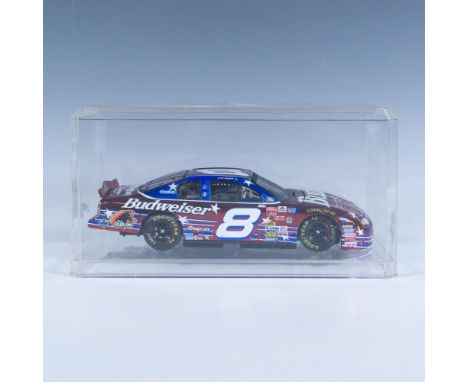 Die-cast metal with plastic parts, 1:24 scale replica of the 2000 Monte Carlo racer. This item has a plastic base with remova