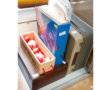 One box of assorted collectors items to include a Windsor and Newton paint set, together with a Phillips tape recorder and a 