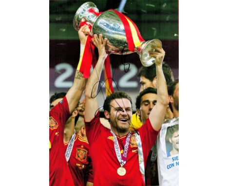 Football Juan Mata signed 12x8 Spain colour photo. Juan Manuel Mata García (born 28 April 1988) is a Spanish professional foo