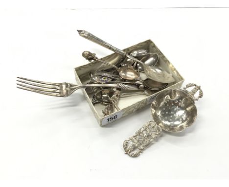 An art Nouveau silver table fork by P.Dediger together a Dutch silver caddy spoon and other silver and white metal items ((R1