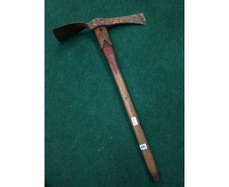 A Universal 2 pick axe.