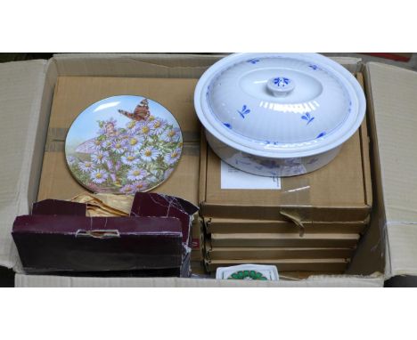 12 collectors plates together with 3 sadler tea pots and a blue and white Worcester tureen 