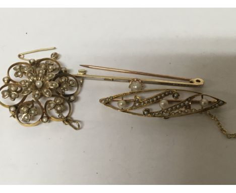 Three gold brooches set with seed pearl (3)