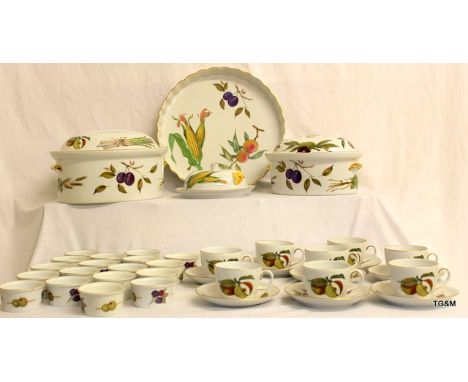 Royal Worcester Evesham Gold Line 1961 Large Casserole Dish, 14" Flan Dish, Tureen, Cheese/Butter Dish, 18 Ramekins, 8 Cups &