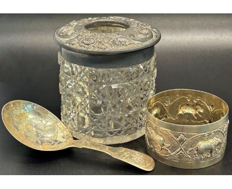 A George III silver tea caddy spoon with floral  engraving to the bowl, London 1821 maker Jame Bebe, together with a silver c