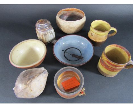 Collection of Studio Pottery ware including Winchcombe Studio ware, Chris Lewis, Barbara Phelps, Jane Day, etc (8 pieces) 