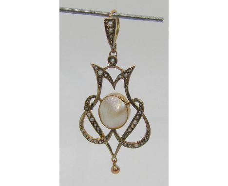 Art Nouveau 9ct blister pearl and seed pearl pendant, 2.1g 