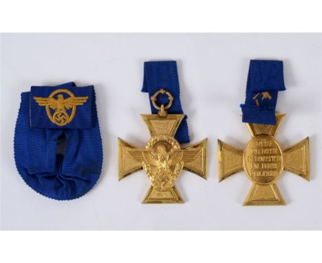 POLIZEI LONG SERVICE AWARD 1938 (POLIZEI DIENSTAUSZEICHNUNGEN)  first class in gold for 25 years. 