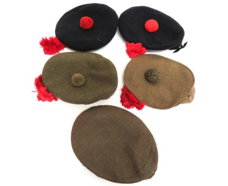 Five Various Black Watch Tam O Shanter Hatsconsisting 3 x khaki examples.   Two complete with feather plumes ... 2 x dark blu