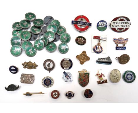 50 x Various Lapel Badgesincluding 25 x plated and enamel QC Army Medical Service Schools Of Nursing ... Brass and enamel 5 Y