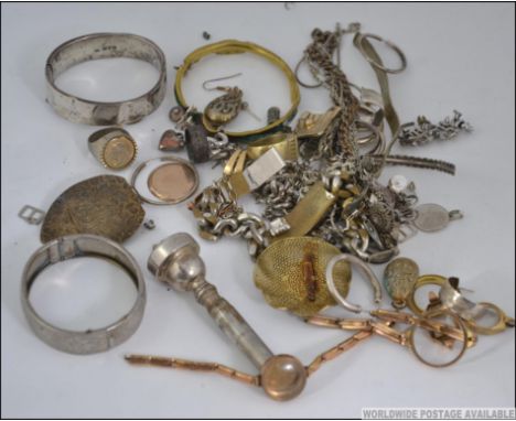 A collection of scrap white and yellow metals to include a 9ct and 18ct gold watch case facia ( all af) along with chester si