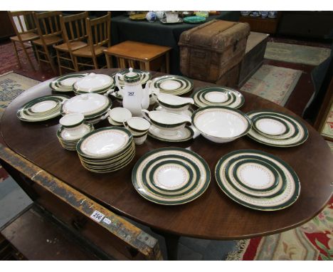 Large dinner service - Royal Worcester Regency pattern