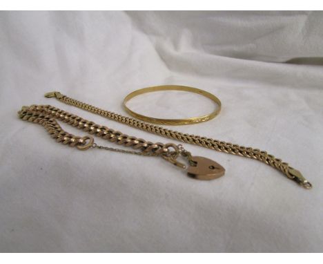 2 gold bracelets and gold bangle - Weight 23g