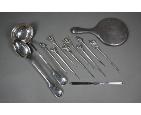 An antique electroplated fiddle &amp; thread pattern basting spoon and soup ladle, to/w a marrow scoop and four pairs of meat