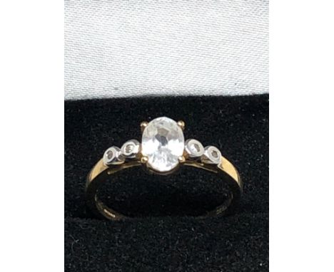 9ct Gold Zircon &amp; Clear stone Ring (1.9g)