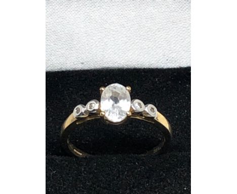 9ct Gold Zircon &amp; Clear stone Ring (1.9g)