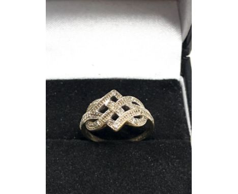 9ct Gold Diamond Knot Ring (2.3g)