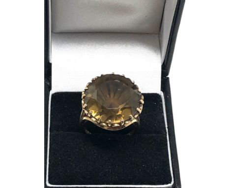 9ct Gold Smokey Quartz Ring (6.8g)